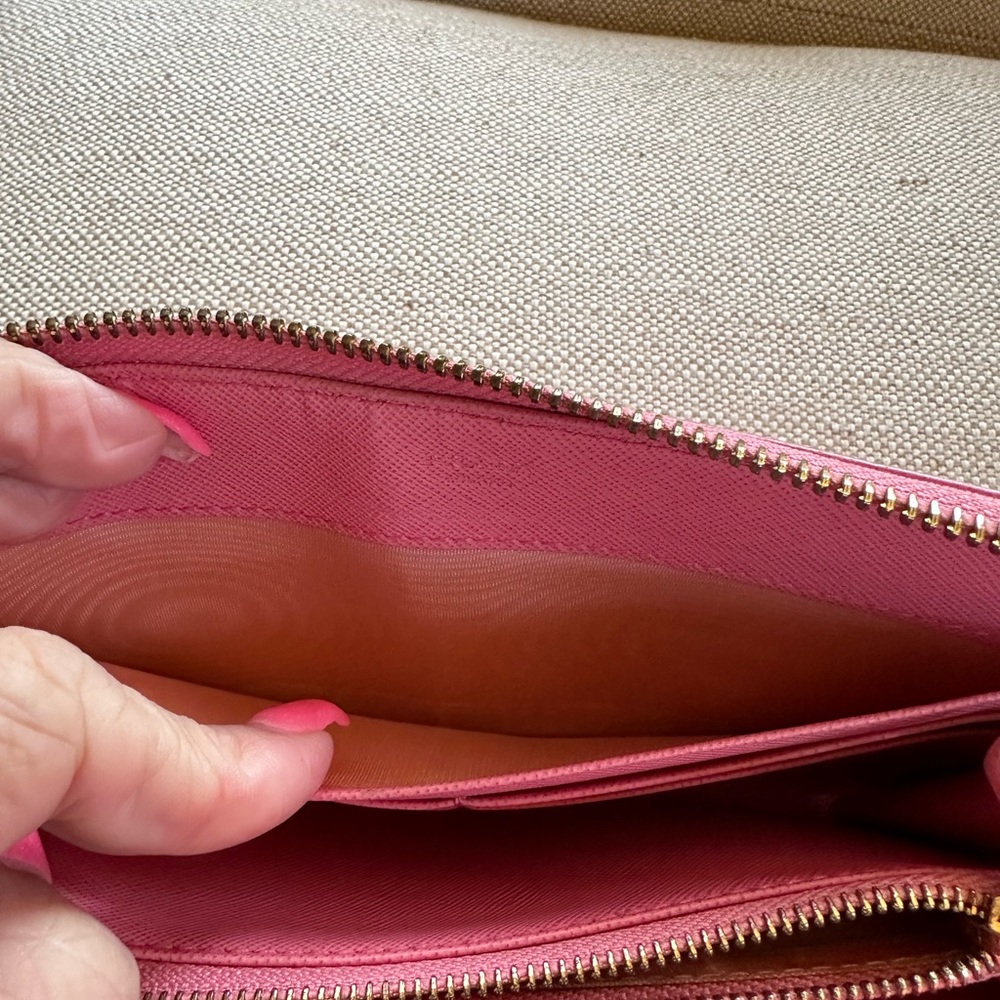 PRADA Zip around Peony Pink Saffiano Bow Wallet. - Picture 10 of 14